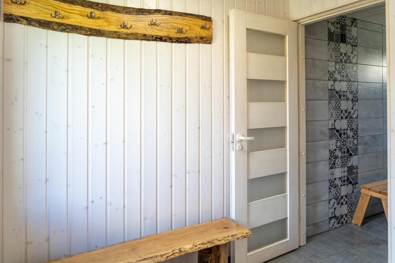 Cosy Family Guesthouse With Sauna And Garden Курессааре Экстерьер фото